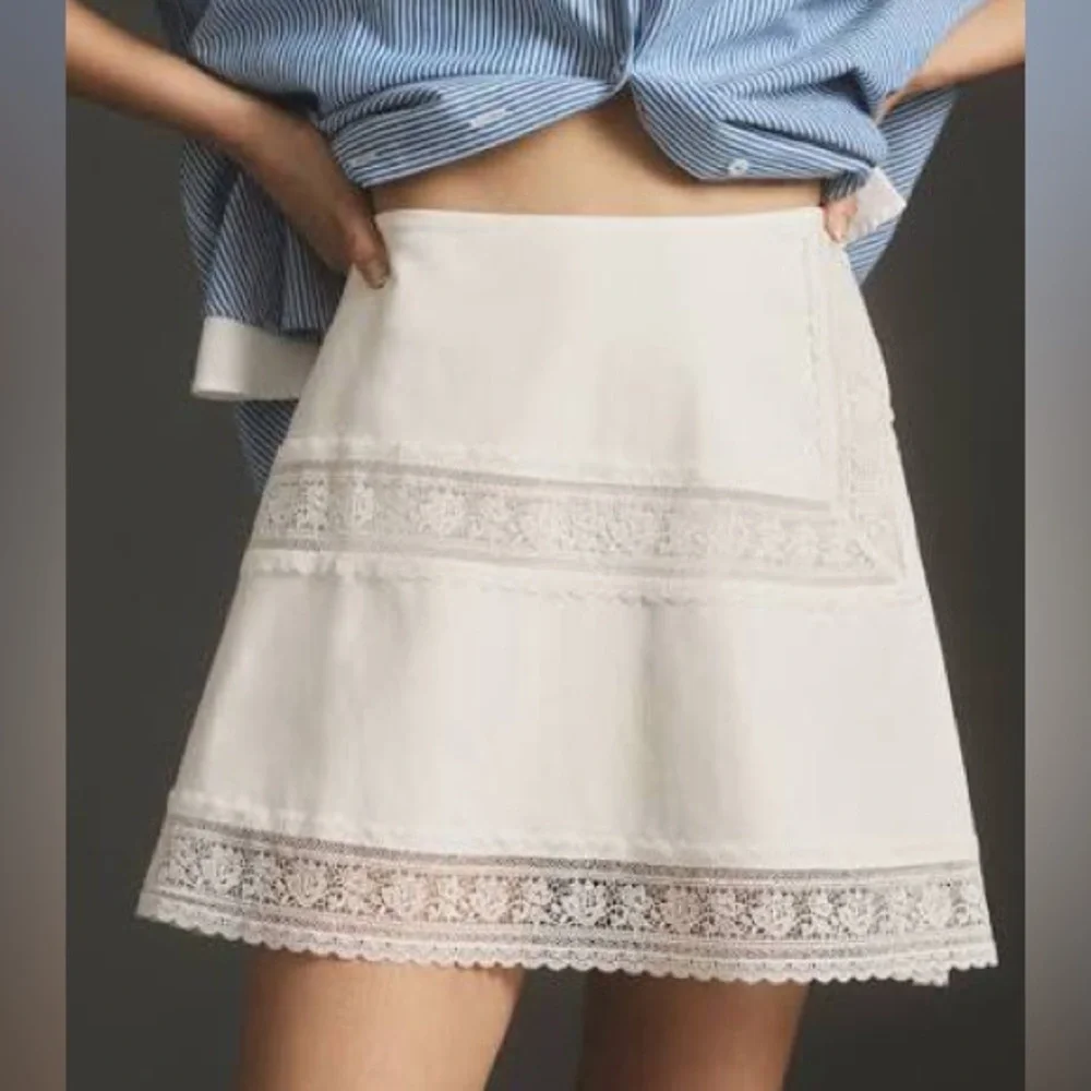 Elegant White Lace Trim Skirt XS Mare Mare - Picture 2 of 5